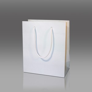 Paperbag 2024 cm, white <font size=1>[ENG]</font>